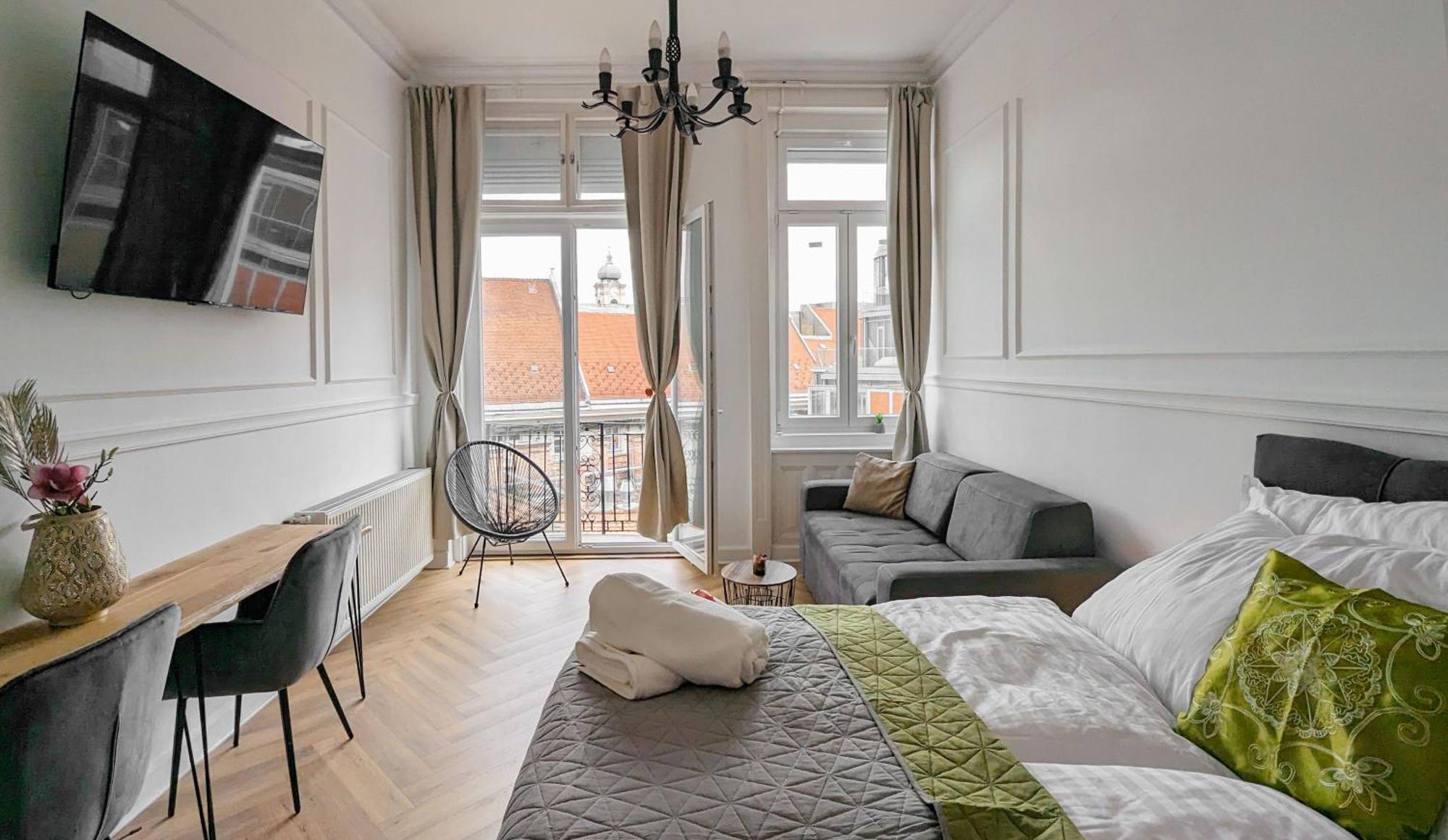 Pedestrian Apartment, The Best Location 부다페스트 외부 사진